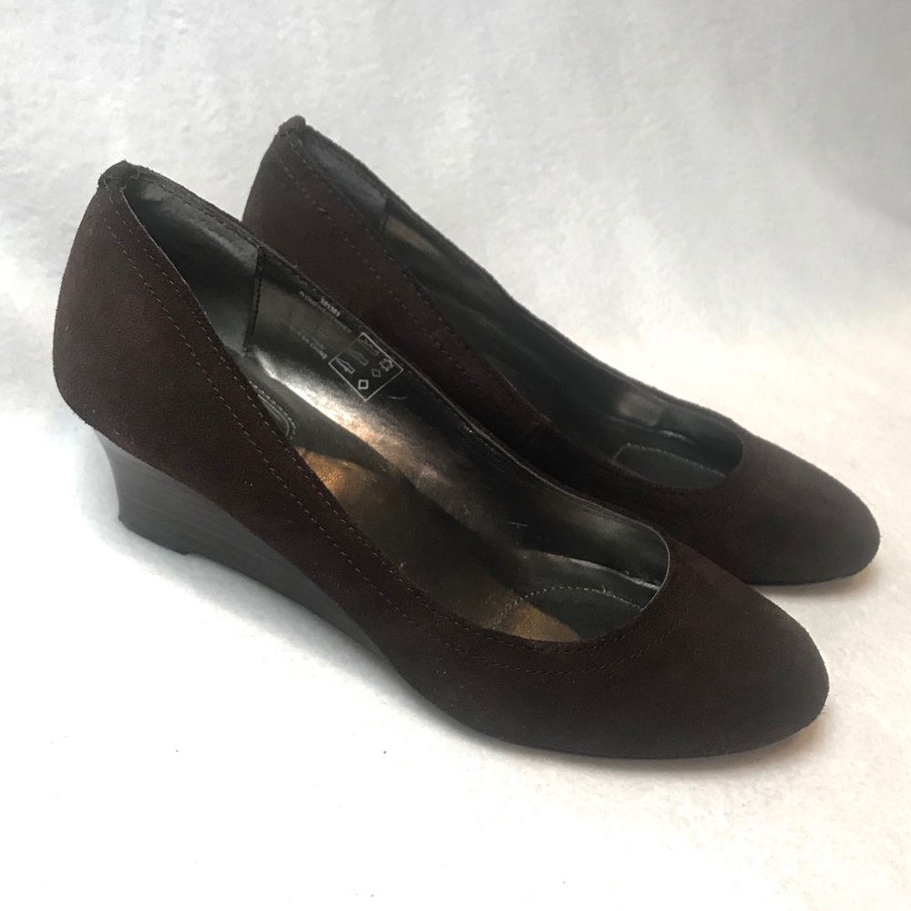 Land’s End Wedge